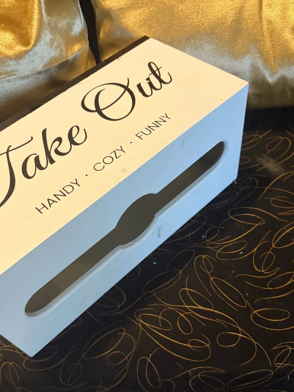 Take Out White Decorative Paper Towel Holder